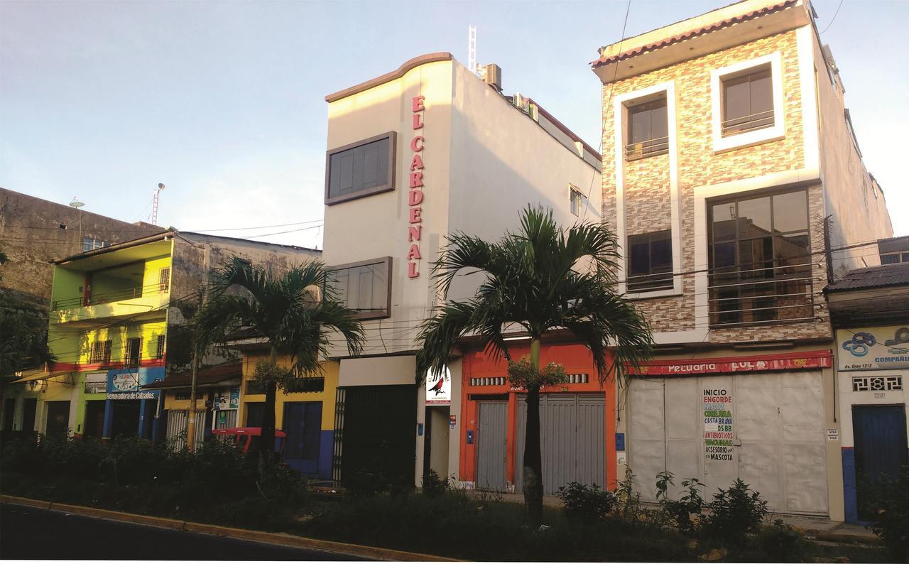Alojamiento El Cardenal 伊基托斯 外观 照片